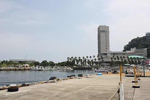 熱海港
